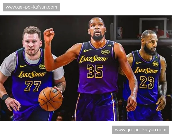 绝代双骄的巅峰对弈：小牛vs湖人直播，不只是篮球，更是一场时代的交响乐